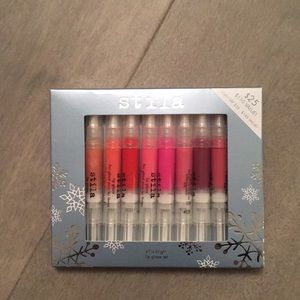 ***BRAND NEW*** Stila “All the bright lip gaze”